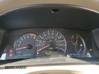 2005 Toyota Corolla CE with VIN 1NXBR32E45Z503924, listed as a Copart auction lot 42916245 with 174,274 mi miles and Salvage Title. Bid and sale history available at DreamBid. Image 9.
