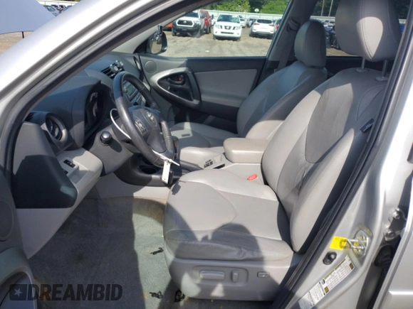 2012 Toyota RAV4 Limited z VIN 2T3DK4DV5CW078539, wystawiony jako Copart lot #57960745 z przebiegiem 140 875 mil mil oraz Szkoda całkowita • Salvage title. Historia ofert i sprzedaży dostępna na DreamBid. Obrazek 7.
