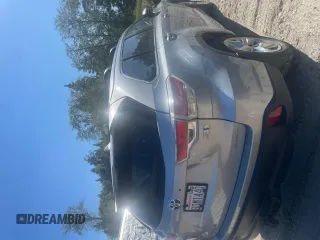 2015 Toyota Highlander Hybrid Limited with VIN 5TDDCRFH9FS013202, listed as a Copart auction lot 67056274 with 135,936 mi miles and Salvage Title. Bid and sale history available at carsss.com. Image 4.