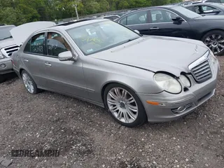 2008 Mercedes-Benz E 350 Luxury z VIN WDBUF56X48B195049, wystawiony jako IAAI lot #42296621 z przebiegiem Nie podano mil oraz . Historia ofert i sprzedaży dostępna na DreamBid. Obrazek 1.