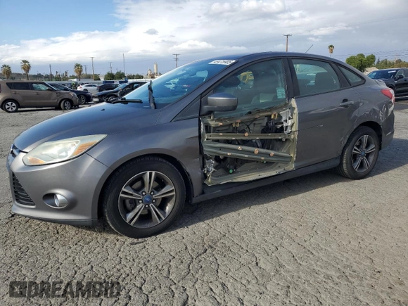 2012 Ford Focus SE with VIN 1FAHP3F29CL400642, listed as a Copart auction lot 49475905 with 128,289 mi miles and Salvage Title. Bid and sale history available at carsss.com. Image 1.