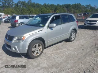 2007 Suzuki Grand Vitara Luxury z VIN JS3TD947074204900, wystawiony jako IAAI lot #41488003 z przebiegiem 187 502 mil mil oraz . Historia ofert i sprzedaży dostępna na DreamBid. Obrazek 2.
