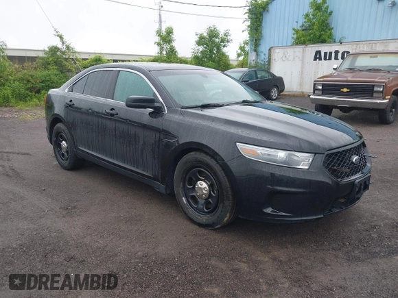 2014 Ford Police Interceptor with VIN 1FAHP2MK9EG101144, listed as a IAAI auction lot 42456061 with 160,659 mi miles and . Bid and sale history available at DreamBid. Image 1.