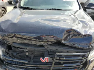 2021 GMC Acadia SLE z VIN 1GKKNKLA5MZ175425, wystawiony jako Copart lot #53749235 z przebiegiem 94 105 mil mil oraz Szkoda całkowita • Salvage title. Historia ofert i sprzedaży dostępna na DreamBid. Obrazek 12.