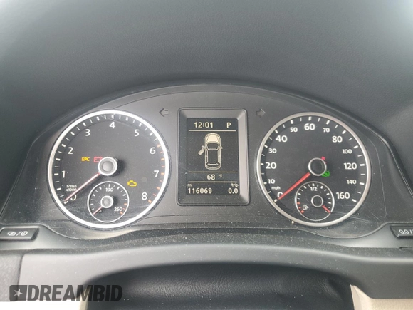 2013 Volkswagen Tiguan S z VIN WVGAV3AX3DW573525, wystawiony jako Copart lot #58757415 z przebiegiem 116 069 mil mil oraz Czysty tytuł • Clean title. Historia ofert i sprzedaży dostępna na DreamBid. Obrazek 9.
