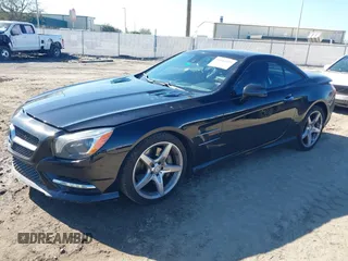 2014 Mercedes-Benz SL-Class SL 550 with VIN WDDJK7DA0EF027445, listed as a IAAI auction lot 41684493 with 162,533 mi miles. Bid and sale history available at carsss.com. Image 17.