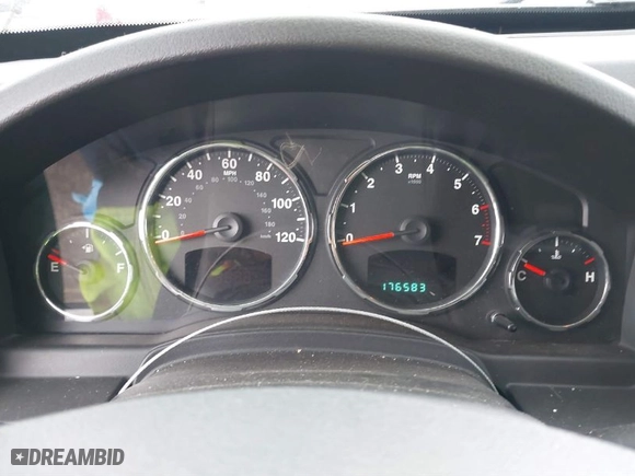 2009 Jeep Liberty Sport with VIN 1J8GN28K09W546446, listed as a IAAI auction lot 41837578 with 176,583 mi miles. Bid and sale history available at carsss.com. Image 7.