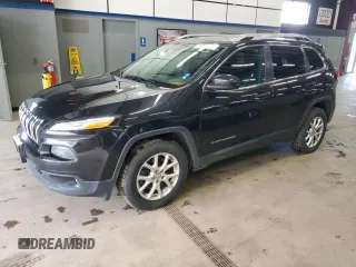 2015 Jeep Cherokee Latitude with VIN 1C4PJMCS6FW795643, listed as a Copart auction lot 56276355 with 152,208 mi miles and Clean Title. Bid and sale history available at DreamBid. Image 1.