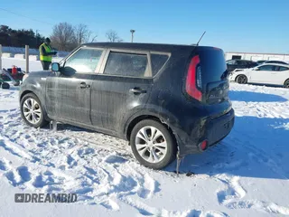 2015 Kia Soul + with VIN KNDJP3A57F7187233, listed as a IAAI auction lot 41576363 with 96,017 mi miles. Bid and sale history available at carsss.com. Image 3.