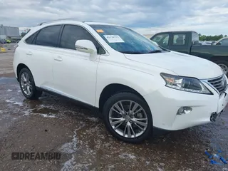 2013 Lexus RX 350 z VIN JTJZK1BAXD2009681, wystawiony jako IAAI lot #42228275 z przebiegiem 56 035 mil mil oraz . Historia ofert i sprzedaży dostępna na DreamBid. Obrazek 1.