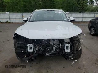 2024 Audi Q5 S line Premium z VIN WA1GAAFY1R2142917, wystawiony jako Copart lot #55572275 z przebiegiem 2 450 mil mil oraz Szkoda całkowita • Salvage title. Historia ofert i sprzedaży dostępna na DreamBid. Obrazek 5.