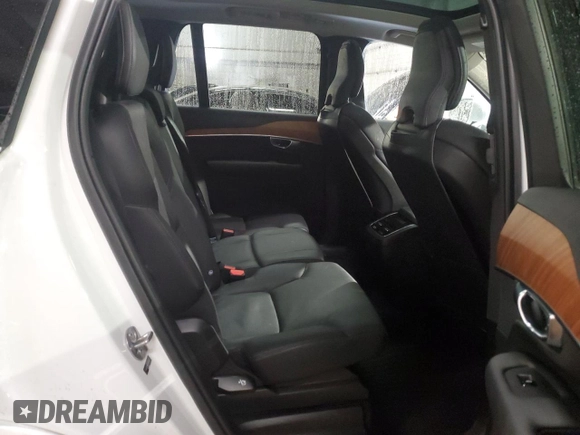 2023 Volvo XC90 Plus with VIN YV4062PN9P1985881, listed as a Copart auction lot 45497695 with 21,933 mi miles and Salvage Title. Bid and sale history available at carsss.com. Image 11.