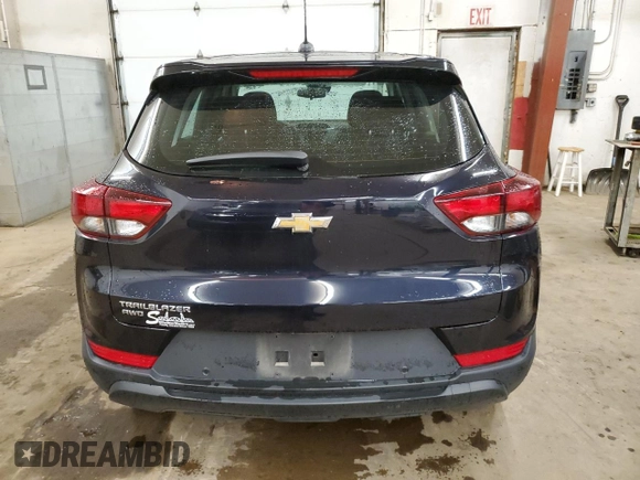 2021 Chevrolet TrailBlazer LS with VIN KL79MNSLXMB137101, listed as a Copart auction lot 78218284 with 25,975 mi miles and Salvage Title. Bid and sale history available at carsss.com. Image 6.