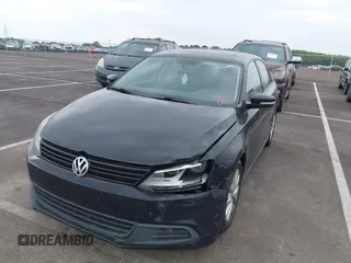 2012 Volkswagen Jetta SE with VIN 3VWDX7AJ4CM414622, listed as a IAAI auction lot 42681807 with 195,821 mi miles and . Bid and sale history available at DreamBid. Image 2.