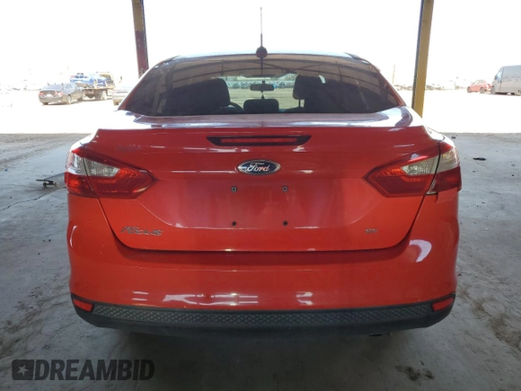 2013 Ford Focus SE with VIN 1FADP3F20DL267933, listed as a Copart auction lot 62896135 with 111,638 mi miles and Clean title. Bid and sale history available at DreamBid. Image 6.