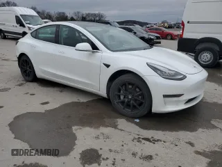 2020 Tesla Model 3 Long Range z VIN 5YJ3E1EB4LF790679, wystawiony jako Copart lot #47623295 z przebiegiem 44 182 mil mil oraz Szkoda całkowita • Salvage title. Historia ofert i sprzedaży dostępna na DreamBid. Obrazek 4.