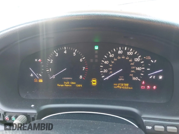 2005 Lexus LS 430 with VIN JTHBN36F855005771, listed as a IAAI auction lot 41233919 with 273,798 mi miles. Bid and sale history available at carsss.com. Image 7.
