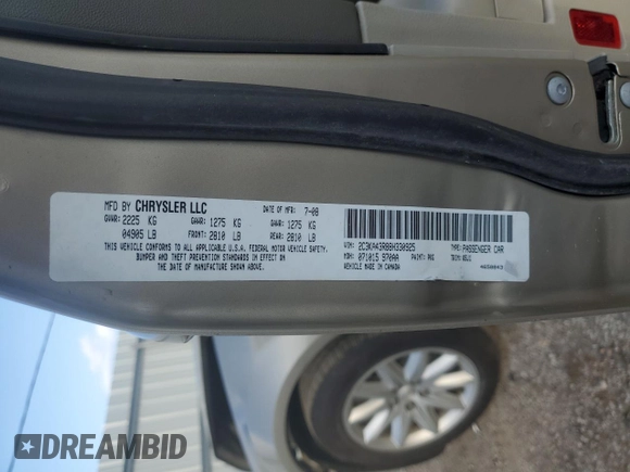 2008 Chrysler 300 LX with VIN 2C3KA43R88H330925, listed as a Copart auction lot 44321755 with 152,492 mi miles and Salvage Title. Bid and sale history available at carsss.com. Image 15.