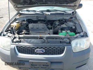 2002 Ford Escape XLT Choice с VIN 1FMYU03102KB75329, выставлен на аукционе IAAI как лот 42063382 с пробегом 129 714 миль миль и . История ставок и продаж доступна на DreamBid. Изображение 10.
