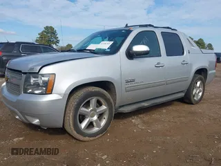 2013 Chevrolet Avalanche LS with VIN 3GNMCEE02DG207190, listed as a IAAI auction lot 41396345 with 223,378 mi miles and . Bid and sale history available at DreamBid. Image 2.