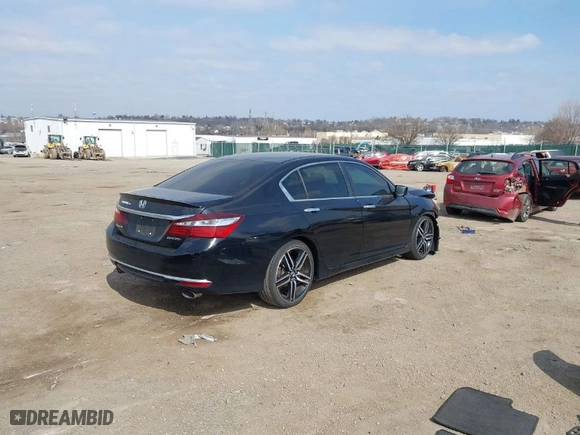 2016 Honda Accord Sedan Sport with VIN 1HGCR2F5XGA104728, listed as a IAAI auction lot 41794259 with 122,081 mi miles. Bid and sale history available at carsss.com. Image 4.