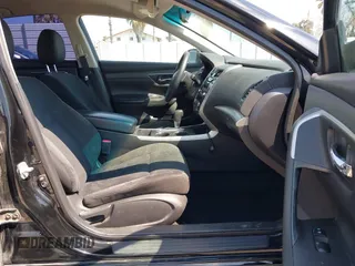 2015 Nissan Altima S with VIN 1N4AL3APXFC267944, listed as a IAAI auction lot 41890087 with 265,504 mi miles and . Bid and sale history available at DreamBid. Image 5.