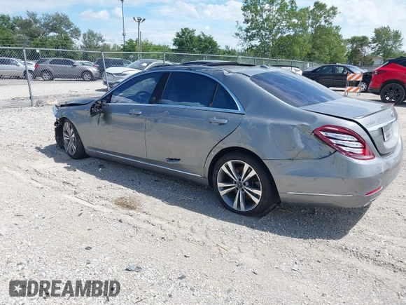 2015 Mercedes-Benz S 550 z VIN WDDUG8FB3FA142954, wystawiony jako IAAI lot #39795621 z przebiegiem 111 415 mil mil oraz . Historia ofert i sprzedaży dostępna na DreamBid. Obrazek 13.