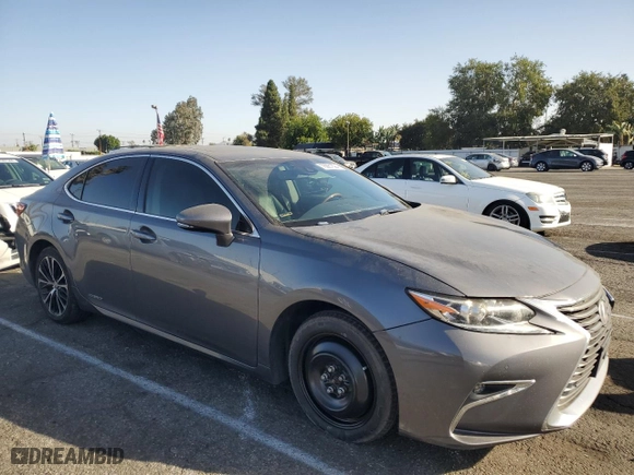 2016 Lexus ES 300h Hybrid with VIN JTHBW1GG1G2123920, listed as a Copart auction lot 76981894 with 131,119 mi miles and Salvage Title. Bid and sale history available at carsss.com. Image 4.