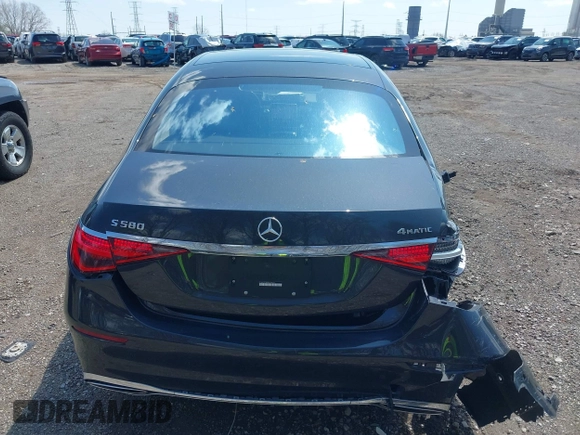 2023 Mercedes-Benz S 580 z VIN W1K6G7GB8PA189254, wystawiony jako IAAI lot #41934572 z przebiegiem 32 213 mil mil oraz . Historia ofert i sprzedaży dostępna na DreamBid. Obrazek 17.