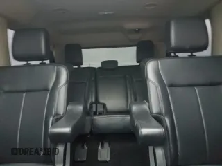 2022 Ford Expedition Max XLT z VIN 1FMJK1HT4NEA49078, wystawiony jako Copart lot #54010435 z przebiegiem 49 055 mil mil oraz Szkoda całkowita • Salvage title. Historia ofert i sprzedaży dostępna na DreamBid. Obrazek 10.