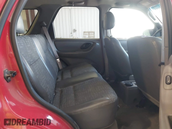 2002 Ford Escape XLS Value with VIN 1FMYU01B42KC15519, listed as a IAAI auction lot 42543193 with 216,767 mi miles and . Bid and sale history available at DreamBid. Image 8.