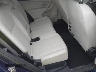 2022 Volkswagen Tiguan SE with VIN 3VV2B7AX8NM098143, listed as a IAAI auction lot 42209345 with 32,891 mi miles and . Bid and sale history available at DreamBid. Image 8.
