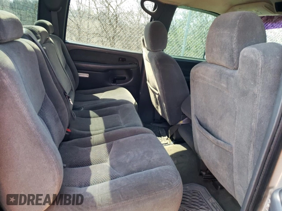 2003 Chevrolet Silverado 1500HD LS with VIN 1GCGK13U33F131230, listed as a Copart auction lot 52699415 with 237,280 mi miles and Salvage Title. Bid and sale history available at DreamBid. Image 10.