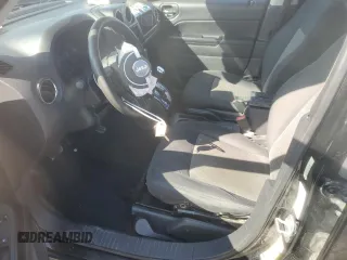 2014 Jeep Patriot Sport z VIN 1C4NJPBA9ED769615, wystawiony jako Copart lot #56385725 z przebiegiem 185 603 mil mil oraz Szkoda całkowita • Salvage title. Historia ofert i sprzedaży dostępna na DreamBid. Obrazek 7.