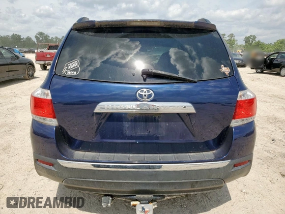 2012 Toyota Highlander Limited with VIN 5TDYK3EH3CS050227, listed as a Copart auction lot 58998135 with 216,701 mi miles and Salvage title. Bid and sale history available at DreamBid. Image 6.