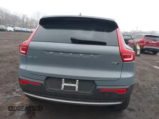 2022 Volvo XC40 Momentum с VIN YV4162UK4N2742114, выставлен на аукционе IAAI как лот 41465820 с пробегом 13 833 миль миль и . История ставок и продаж доступна на DreamBid. Изображение 16.