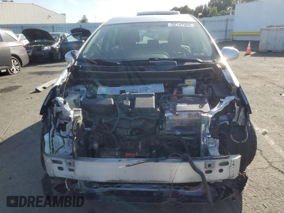 2014 Toyota Prius Two z VIN JTDZN3EU6E3321570, wystawiony jako Copart lot #52747505 z przebiegiem 150 740 mil mil oraz Szkoda całkowita • Salvage title. Historia ofert i sprzedaży dostępna na DreamBid. Obrazek 5.