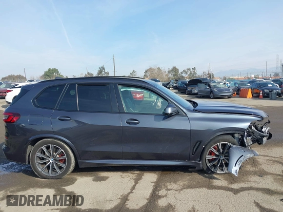 2021 BMW X5 xDrive45e with VIN 5UXTA6C00M9D24349, listed as a IAAI auction lot 41458445 with 43,116 mi miles. Bid and sale history available at carsss.com. Image 13.