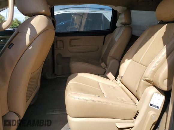 2017 Kia Sedona LX with VIN KNDMB5C17H6230575, listed as a Copart auction lot 68925784 with 113,572 mi miles and Salvage Title. Bid and sale history available at DreamBid. Image 11.