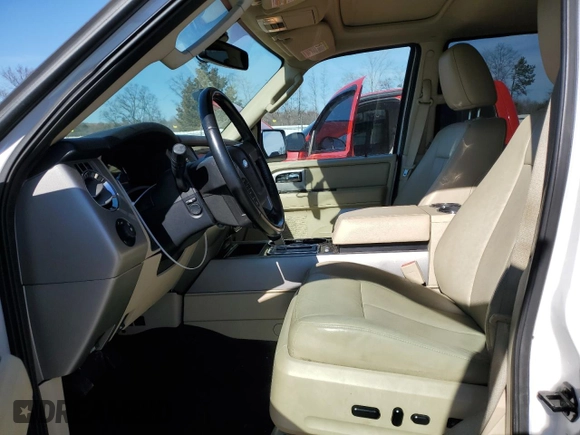 2015 Ford Expedition Limited with VIN 1FMJU2ATXFEF21523, listed as a Copart auction lot 46215575 with 173,519 mi miles and Salvage title. Bid and sale history available at DreamBid. Image 7.