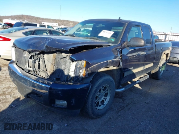 2007 Chevrolet Silverado 1500 1LT with VIN 1GCEK19007Z525378, listed as a IAAI auction lot 41217202 with Not Provided miles and . Bid and sale history available at DreamBid. Image 17.