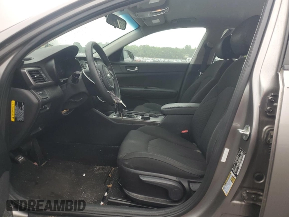 2017 Kia Optima LX z VIN 5XXGT4L39HG145177, wystawiony jako Copart lot #60288975 z przebiegiem 89 237 mil mil oraz Szkoda całkowita • Salvage title. Historia ofert i sprzedaży dostępna na DreamBid. Obrazek 7.