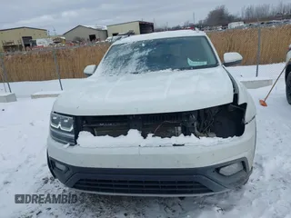 2018 Volkswagen Atlas SE z VIN 1V2LR2CA9JC543185, wystawiony jako IAAI lot #41293560 z przebiegiem 147 966 mil mil oraz . Historia ofert i sprzedaży dostępna na DreamBid. Obrazek 12.