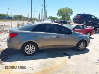 2013 Kia Forte EX with VIN KNAFU4A27D5663948, listed as a IAAI auction lot 41748962 with 110,499 mi miles. Bid and sale history available at carsss.com. Image 13.