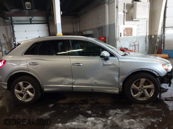 2019 Audi Q3 Premium with VIN WA1AECF33K1077204, listed as a IAAI auction lot 41538374 with 101,264 mi miles and . Bid and sale history available at DreamBid. Image 13.