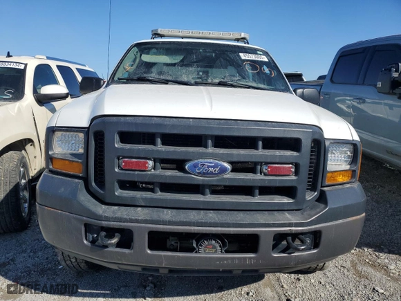 2006 Ford Super Duty F-250 XL with VIN 1FTSW21536EB81894, listed as a Copart auction lot 45573005 with 65,722 mi miles and Salvage Title. Bid and sale history available at carsss.com. Image 5.