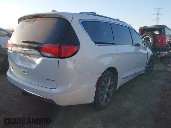 2017 Chrysler Pacifica Limited with VIN 2C4RC1GG4HR500560, listed as a IAAI auction lot 41764809 with 92,817 mi miles and . Bid and sale history available at DreamBid. Image 4.