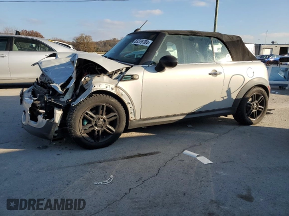 2013 MINI Convertible z VIN WMWZN3C59DT266152, wystawiony jako Copart lot #83379704 z przebiegiem 88 272 mil mil oraz Szkoda całkowita • Salvage title. Historia ofert i sprzedaży dostępna na DreamBid. Obrazek 1.