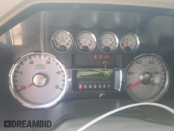 2008 Ford F-250 XL с VIN 1FTSW21R88EC39231, выставлен на аукционе Copart как лот 58502985 с пробегом 229 582 миль миль и Списание • Salvage title. История ставок и продаж доступна на DreamBid. Изображение 9.