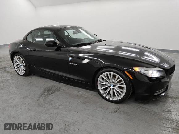 2012 BMW Z4 sDrive35i with VIN WBALM7C52CE385017, listed as a Copart auction lot 43223005 with 87,408 mi miles and Clean Title. Bid and sale history available at carsss.com. Image 4.